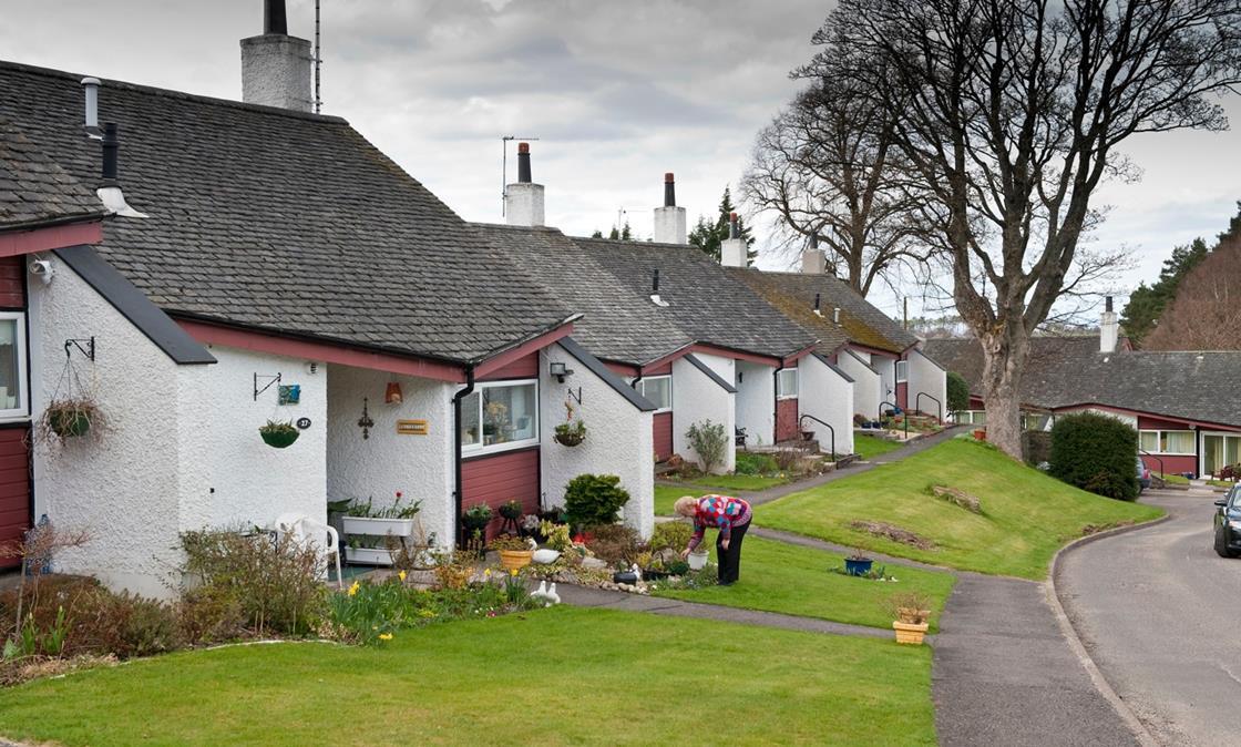 Hugh Fraser Retirement Estate, Glasgow Information Retail Trust
