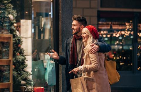 Seven clever ways to avoid overspending this Christmas